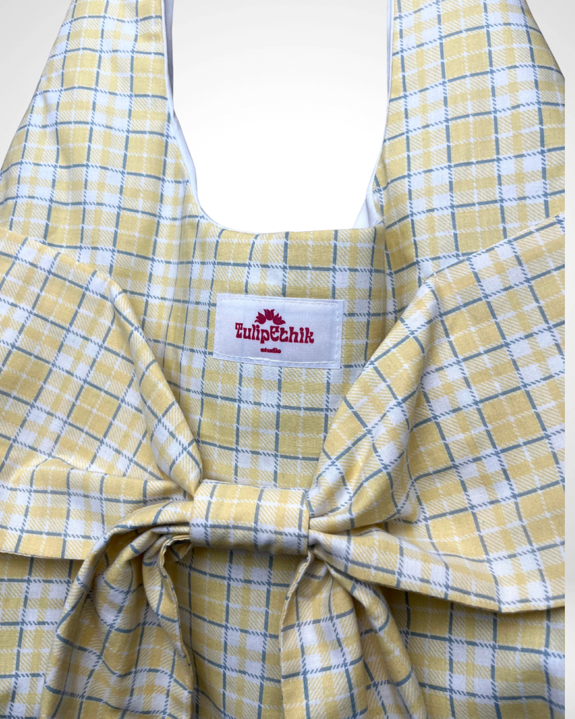 Pink Grey Creative Feminine Fashion Quote Instagram Post - 18.webp