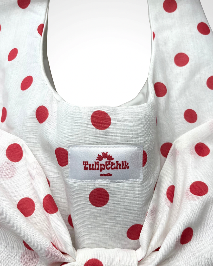 Pink Grey Creative Feminine Fashion Quote Instagram Post - 15.webp