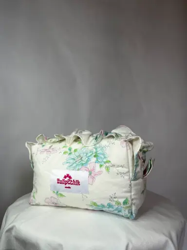 La Curieuse - Fleurs aquarelle